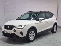 Usado Seat Arona Style Plus 110 CV (80 kW) 2021 Blanco SUV