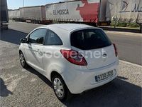 Usado Ford Ka 69 CV (50 kW) 2015 Blanco Berlina