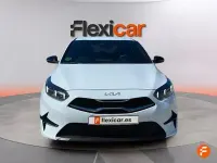 Usado Kia Ceed Style 100 CV (73 kW) 2025 Blanco Utilitario