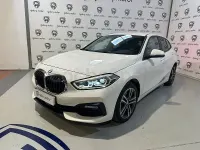 Usado BMW 118 150 CV (110 kW) 2022 Blanco Utilitario