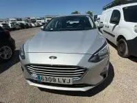 Usado Ford Focus Trend+ 125 CV (91 kW) 2021 Gris Utilitario