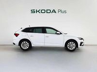 Usado Skoda Scala Selection 116 CV (85 kW) 2024 Blanco Utilitario