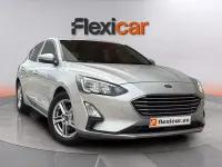 Usado Ford Focus Trend 95 CV (69 kW) 2020 Gris Berlina