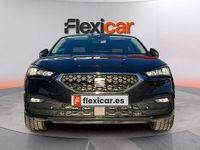 Usado Seat Leon Reference 110 CV (80 kW) 2021 Negro Berlina