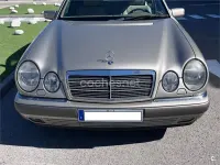 Usado Mercedes E280 Elegance 204 CV (150 kW) 1998 Beige Berlina