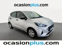 Usado Hyundai i10 67 CV (49 kW) 2020 Gris Utilitario