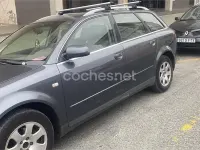 Usado Audi A4 115 CV (84 kW) 2002 Gris / plata Familiar