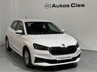 Usado Skoda Fabia Ambition 95 CV (69 kW) 2023 Blanco Utilitario