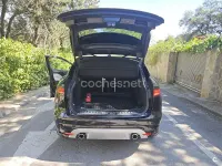 Usado Jaguar F-Pace First Edition 300 CV (220 kW) 2016 Negro SUV