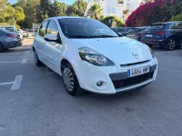Usado Renault Clio IV Business 90 CV (66 kW) 2012 Blanco Berlina