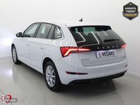 Usado Skoda Scala Ambition 110 CV (80 kW) 2021 Blanco Utilitario