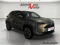 Usado Toyota Yaris Cross Plus 116 CV (85 kW) 2022 Gris / plata SUV