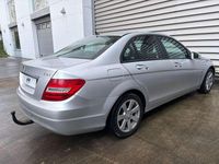 Usado Mercedes C200 Edition 136 CV (100 kW) 2013 Gris / plata Berlina