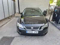 Usado Seat Leon ST Style 105 CV (77 kW) 2015 Negro Familiar