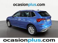 Usado Skoda Kamiq Ambition 110 CV (80 kW) 2022 Azul SUV