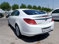 Usado Opel Insignia Cosmo 220 CV (161 kW) 2011 Blanco Berlina