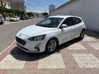 Używany Ford Focus Active 120 KM (88 kW) 2021 Biały Sedan/Limuzyna