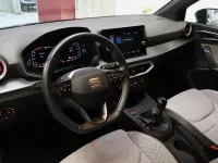Usado Seat Arona FR 115 CV (84 kW) 2026 Gris SUV