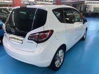 Usado Opel Meriva Excellence 110 CV (80 kW) 2016 Blanco Monovolumen