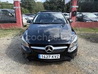Usado Mercedes CLA200 Shooting Brake AMG line 136 CV (100 kW) 2015 Negro Familiar
