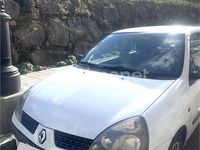 Usado Renault Clio II Authentique 65 CV (47 kW) 2002 Blanco Berlina