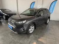 Usado Toyota RAV4 Executive 151 CV (111 kW) 2019 Gris / plata SUV