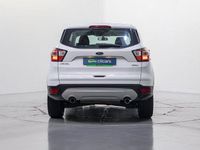 Usado Ford Kuga Trend 150 CV (110 kW) 2018 Blanco SUV