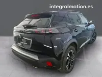 Usado Peugeot 2008 Allure 130 CV (95 kW) 2022 Negro SUV