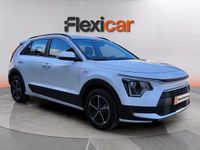 Usado Kia Niro 141 CV (103 kW) 2023 Blanco SUV