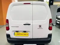 Usado Peugeot Partner 100 CV (73 kW) 2020 Blanco Monovolumen