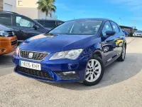 Usado Seat Leon Style 110 CV (80 kW) 2018 Azul Berlina