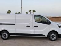 Usado Nissan Primastar 110 CV (80 kW) 2023 Blanco Monovolumen
