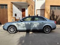 Usado Audi A4 130 CV (95 kW) 2002 Gris / plata Berlina