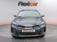 Usado Kia XCeed 141 CV (103 kW) 2024 Gris SUV