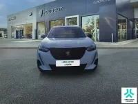 Usado Peugeot 2008 Active 110 CV (80 kW) 2022 Blanco SUV