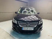 Usado VW Tiguan R-line 140 CV (102 kW) 2010 Negro SUV