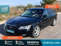 Usado Hyundai Sonata Style 150 CV (110 kW) 2006 Negro Berlina
