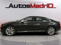 Usado VW Arteon Elegance 150 CV (110 kW) 2023 Negro Coupe