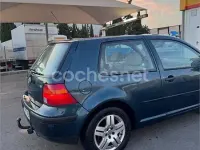Usado VW Golf IV 105 CV (77 kW) 2002 Verde Berlina