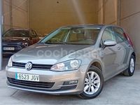 Usado VW Golf VII Advance 105 CV (77 kW) 2015 Gris / plata Berlina
