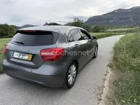Usado Mercedes A180 Urban 122 CV (89 kW) 2013 Gris / plata Berlina