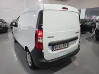 Usado Dacia Dokker Essentiel 98 CV (72 kW) 2019 Blanco Monovolumen