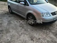 Begagnad VW Touran 105 HK (77 kW) 2006 Grå Minibuss