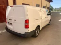Usado Opel Vivaro 120 CV (88 kW) 2021 Blanco Monovolumen