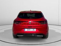 Usado Renault Mégane GrandTour Zen 140 CV (102 kW) 2021 Rojo Familiar