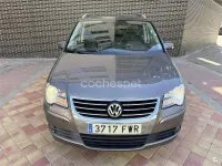 Usado VW Touran Highline 140 CV (102 kW) 2007 Gris / plata Monovolumen