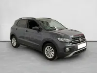 Usado VW T-Cross Advance 110 CV (80 kW) 2023 Gris / plata SUV