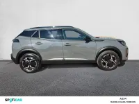 Usado Peugeot 2008 Allure 100 CV (73 kW) 2023 Gris SUV