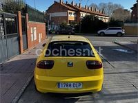 Usado Seat Leon 150 CV (110 kW) 2005 Amarillo Utilitario