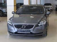 Käytetty Volvo V40 Momentum 150 HP (110 kW) 2019 Harmaa Viistoperä